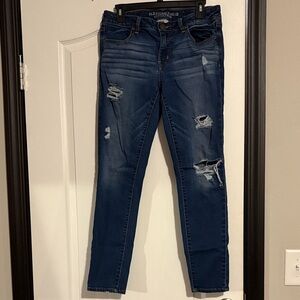 American Eagle Outfitters Women's Dark Blue Distressed Skinny Jeans